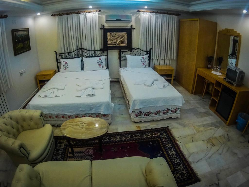 Antik Motel Alaçatı Exterior foto